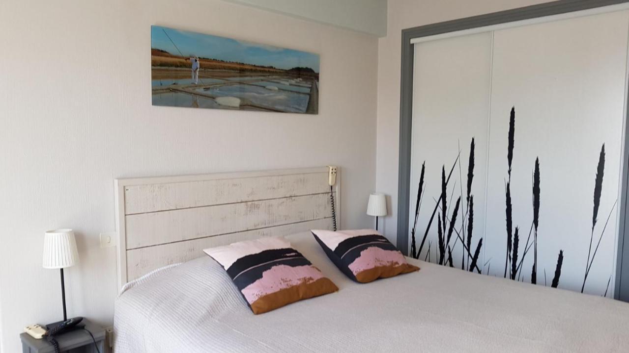 נוארמוטייה-אן-ליל Les Yeux Bleus Bed & Breakfast מראה חיצוני תמונה