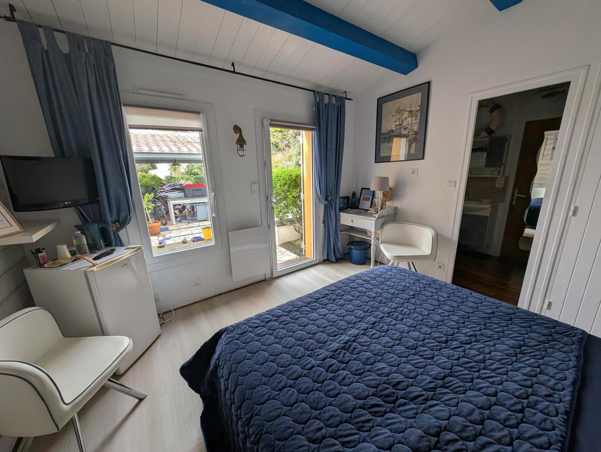 נוארמוטייה-אן-ליל Les Yeux Bleus Bed & Breakfast מראה חיצוני תמונה