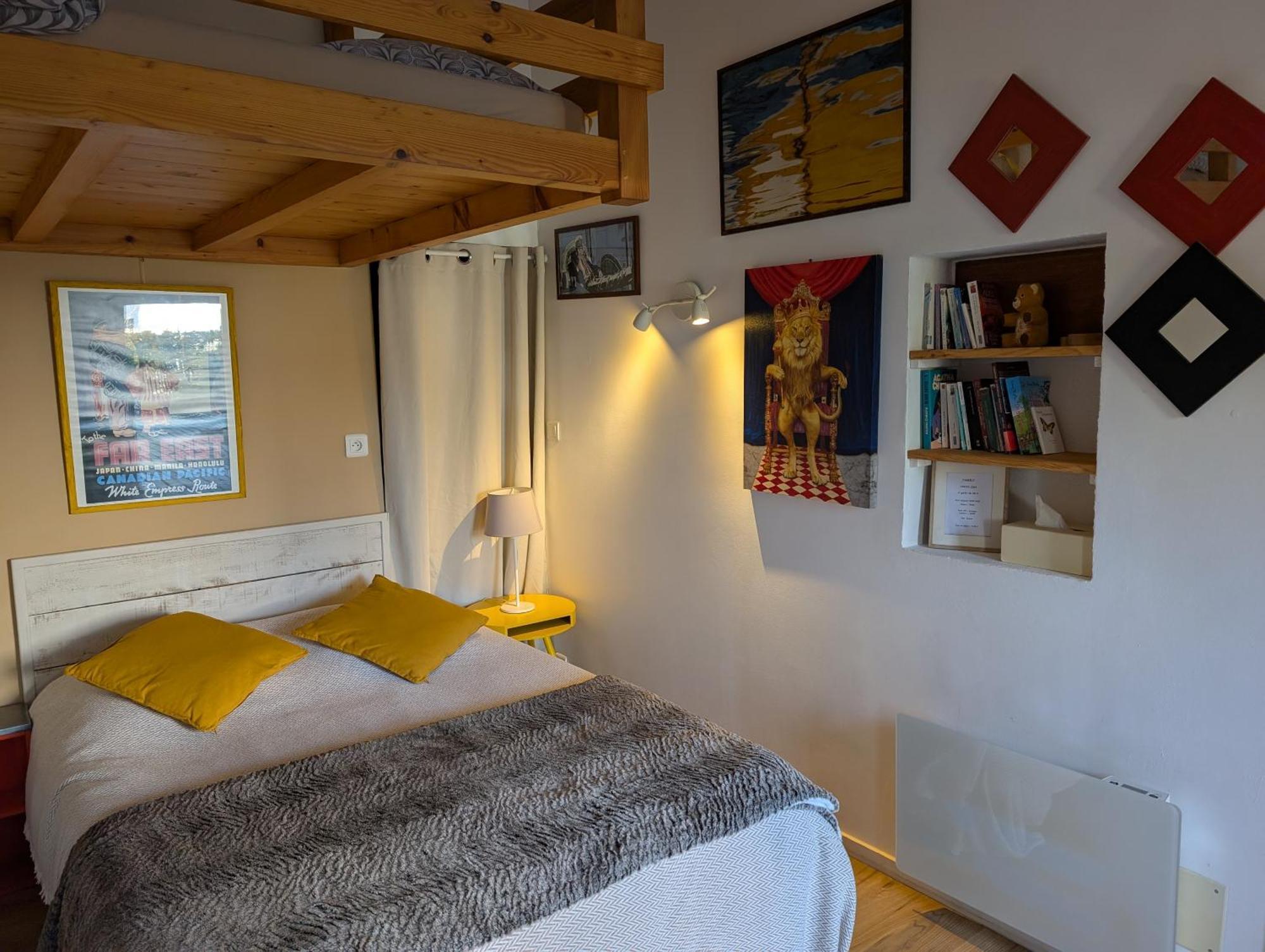 נוארמוטייה-אן-ליל Les Yeux Bleus Bed & Breakfast חדר תמונה