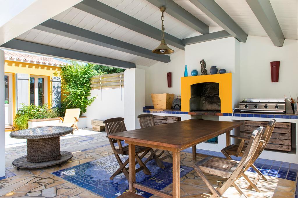 נוארמוטייה-אן-ליל Les Yeux Bleus Bed & Breakfast מראה חיצוני תמונה