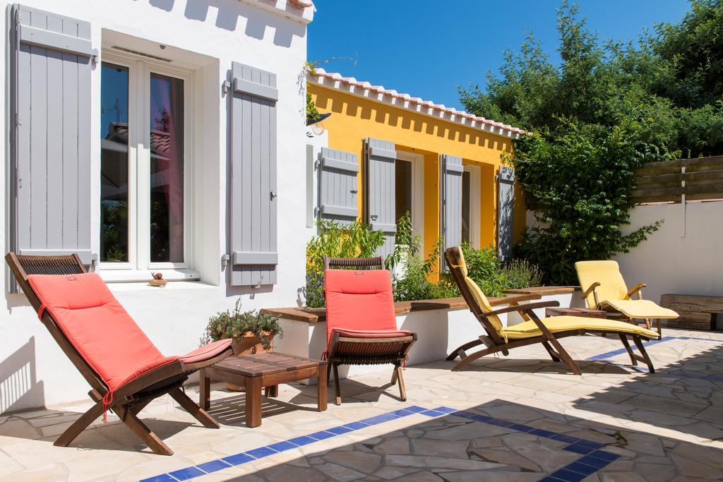 נוארמוטייה-אן-ליל Les Yeux Bleus Bed & Breakfast מראה חיצוני תמונה