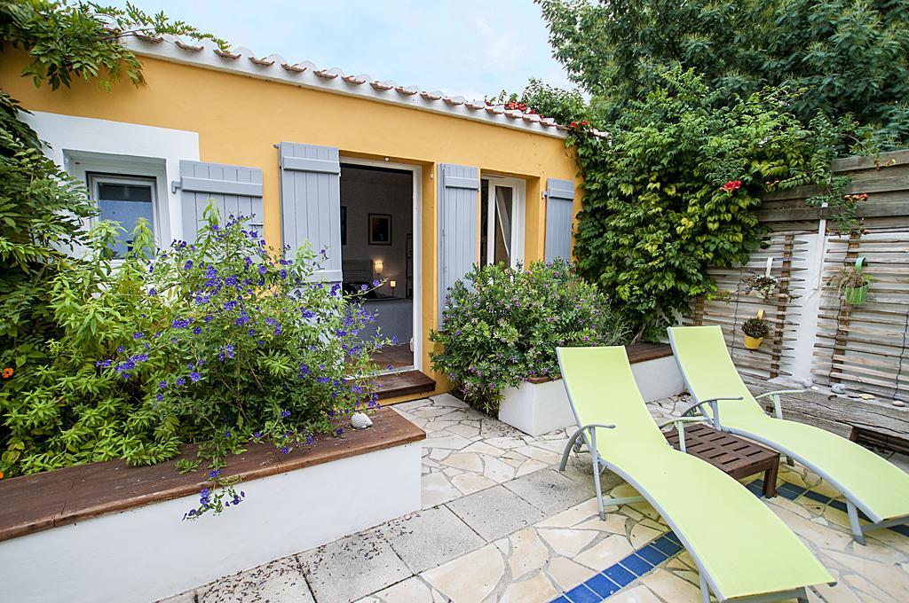 נוארמוטייה-אן-ליל Les Yeux Bleus Bed & Breakfast מראה חיצוני תמונה