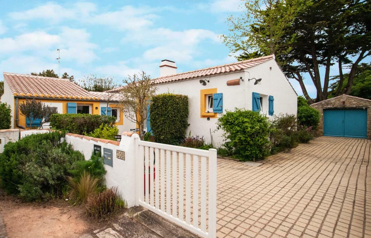 נוארמוטייה-אן-ליל Les Yeux Bleus Bed & Breakfast מראה חיצוני תמונה